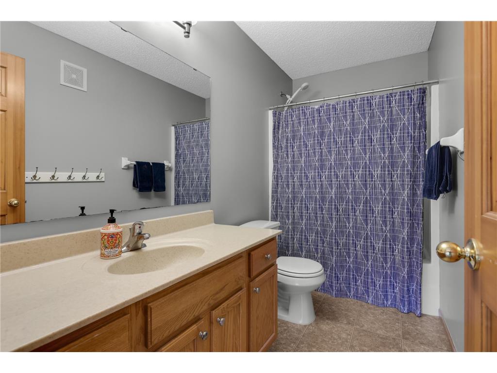 16098 Kennard Court Lakeville MN 55044 7072486 image26