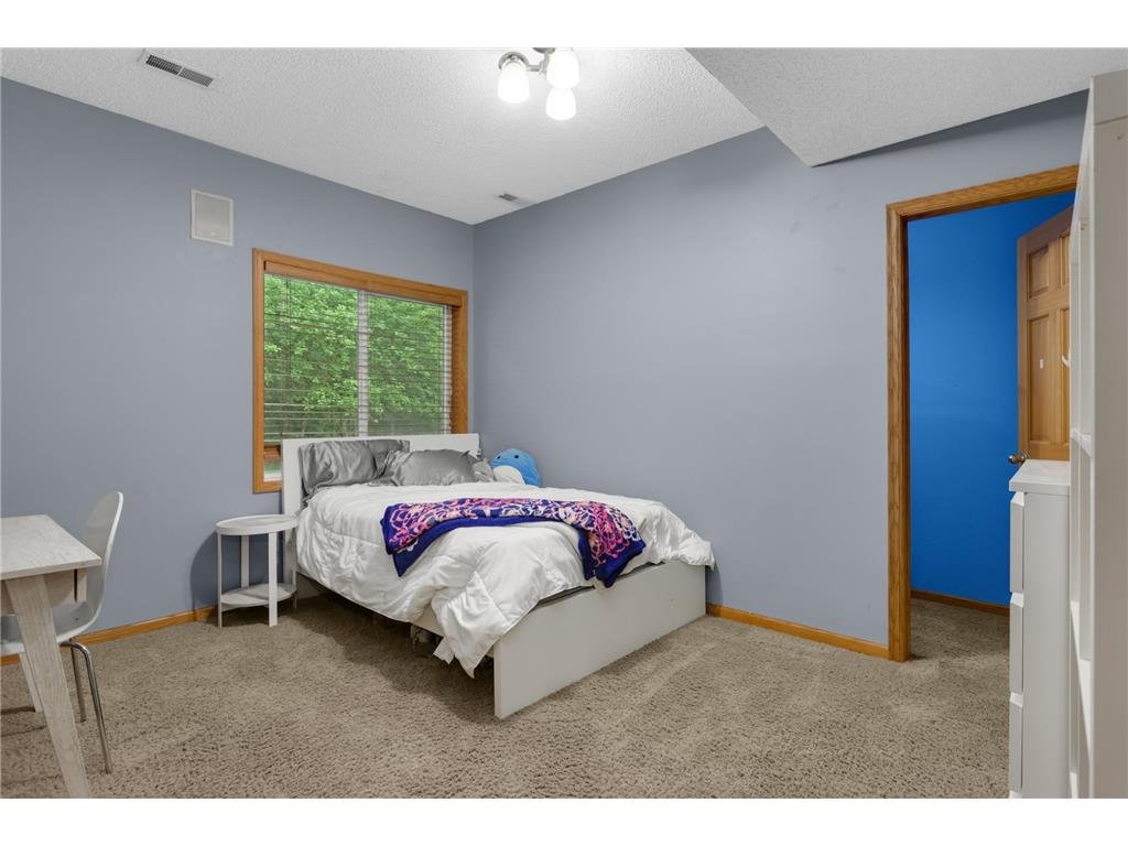 16098 Kennard Court Lakeville MN 55044 7072486 image31