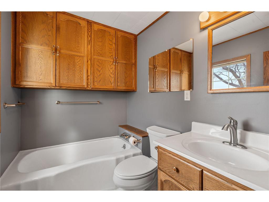 1610 29th Avenue SE Austin Twp MN 55912 7047541 image36