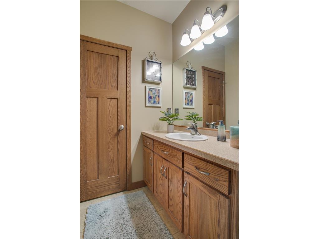 1610 42nd Avenue S Moorhead MN 56560 7037675 image30