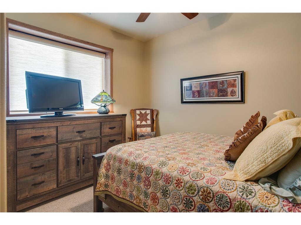 1610 42nd Avenue S Moorhead MN 56560 7037675 image43