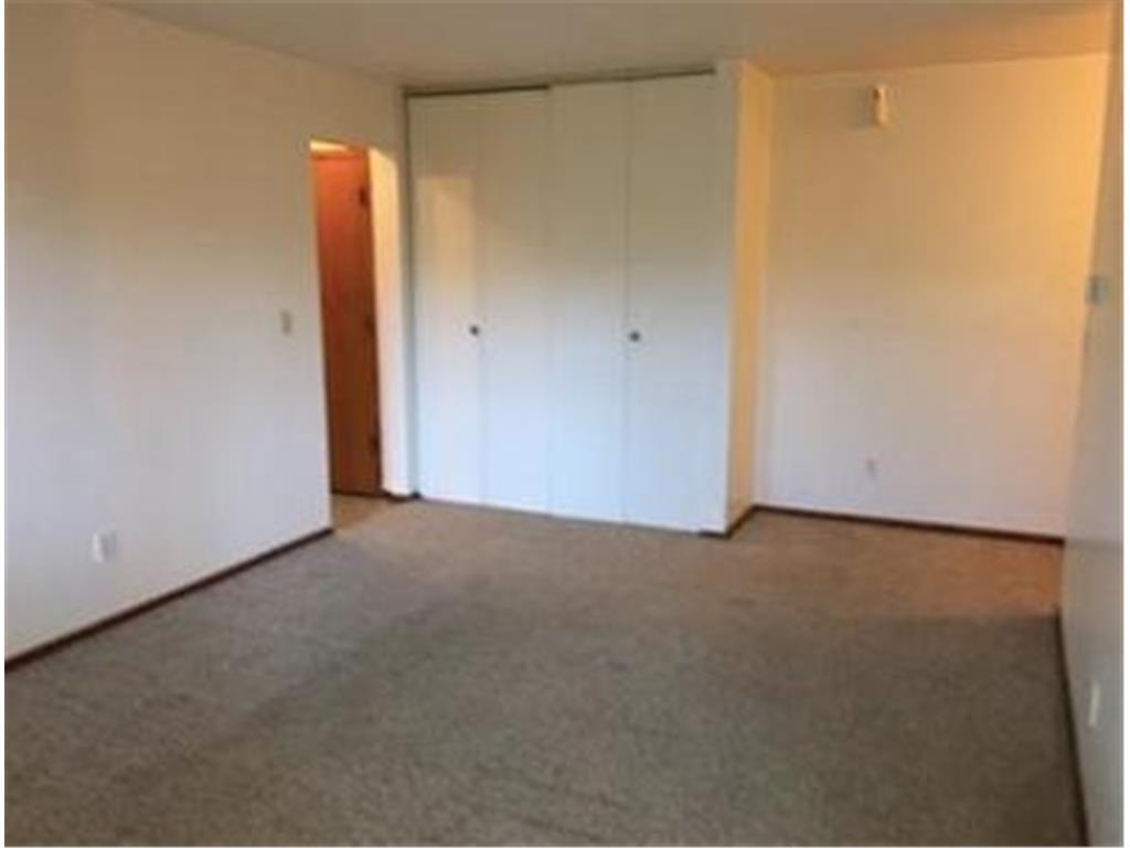 1610 Albemarle Street Saint Paul MN 55117 7027426 image23
