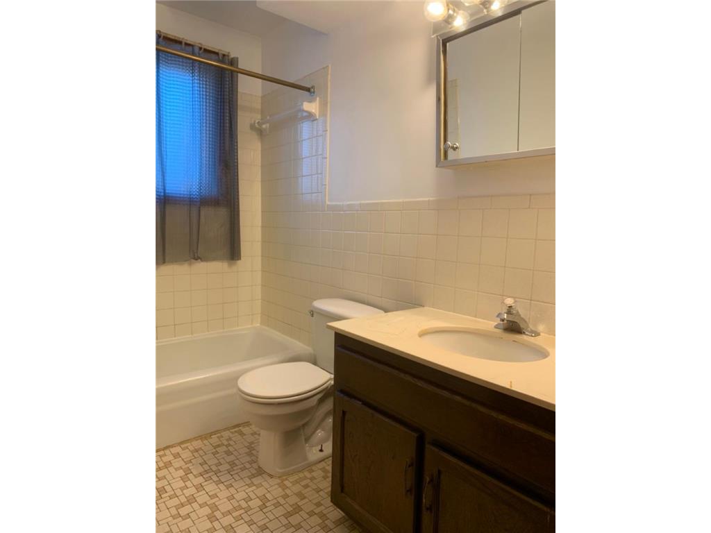 1610 Albemarle Street Saint Paul MN 55117 7027426 image25