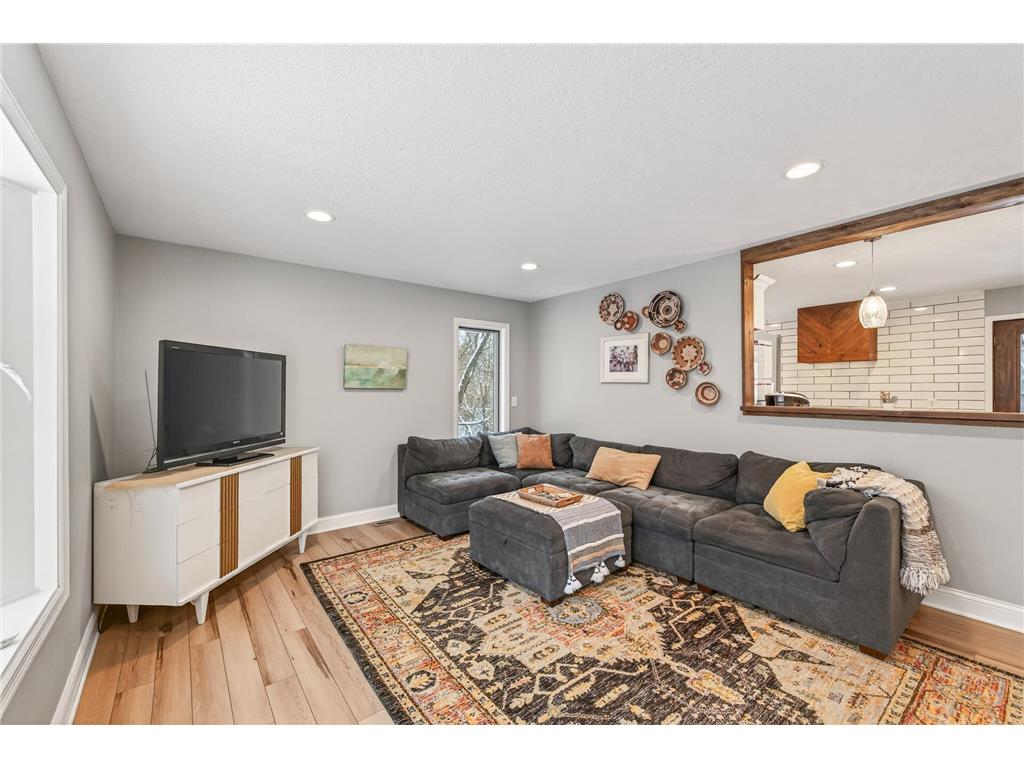 1610 Briarwood Avenue Mahtomedi MN 55115 7014361 image13