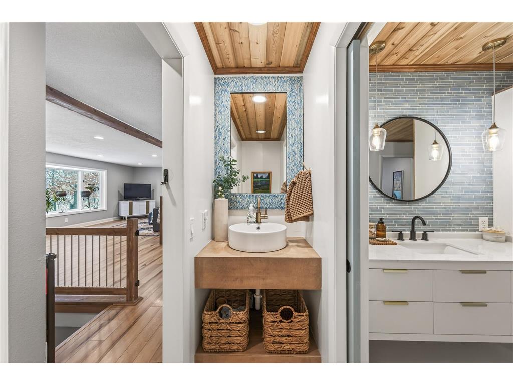 1610 Briarwood Avenue Mahtomedi MN 55115 7014361 image27