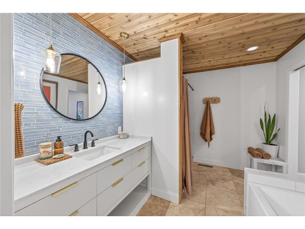 1610 Briarwood Avenue Mahtomedi MN 55115 7014361 image28