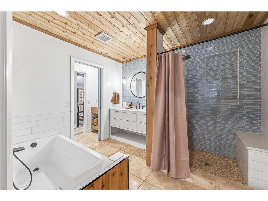 1610 Briarwood Avenue Mahtomedi MN 55115 7014361 image30