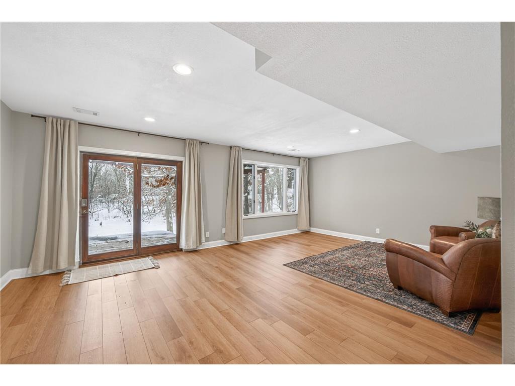 1610 Briarwood Avenue Mahtomedi MN 55115 7014361 image34