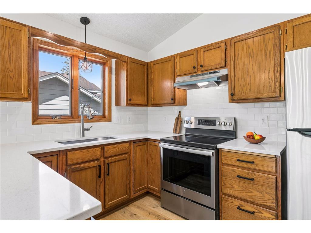 1610 Burns Avenue Saint Paul MN 55106 7066888 image14