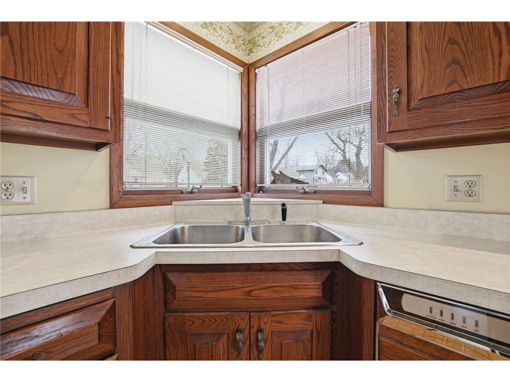 1610 Fremont Avenue Saint Paul MN 55106 7019831 image12