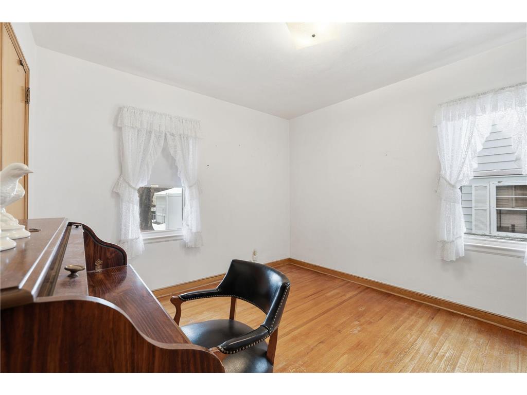 1610 Fremont Avenue Saint Paul MN 55106 7019831 image21