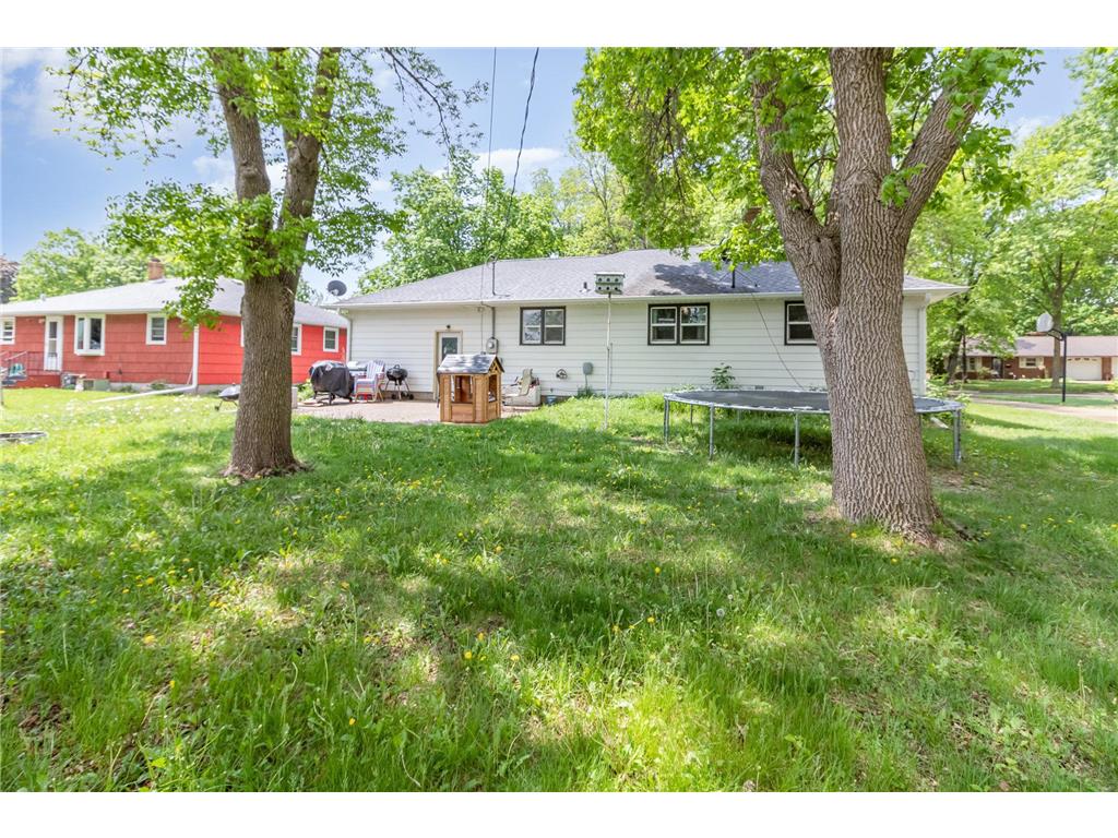 1610 Knight Avenue N Glencoe MN 55336 6826431 image19