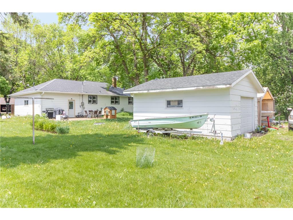 1610 Knight Avenue N Glencoe MN 55336 6826431 image20
