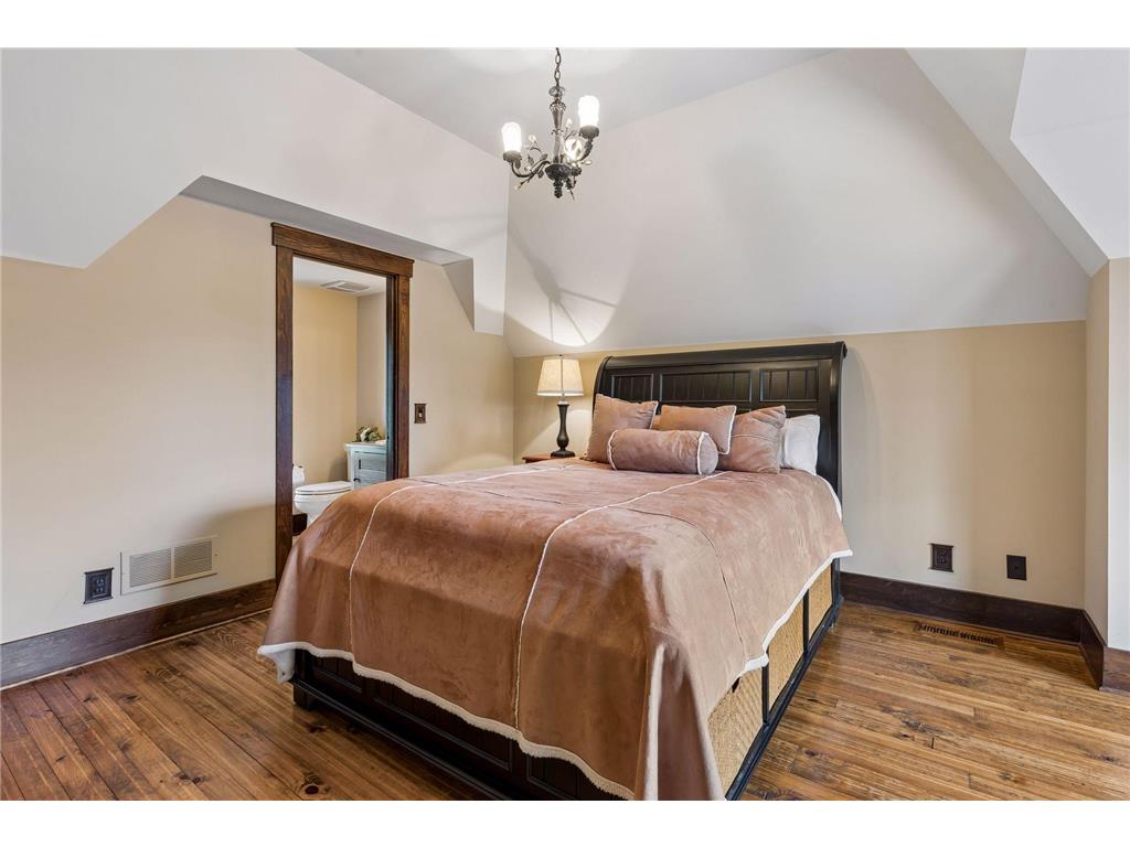 1610 Locust Hills Place Wayzata MN 55391 - Lake Minnetonka 7071858 image58