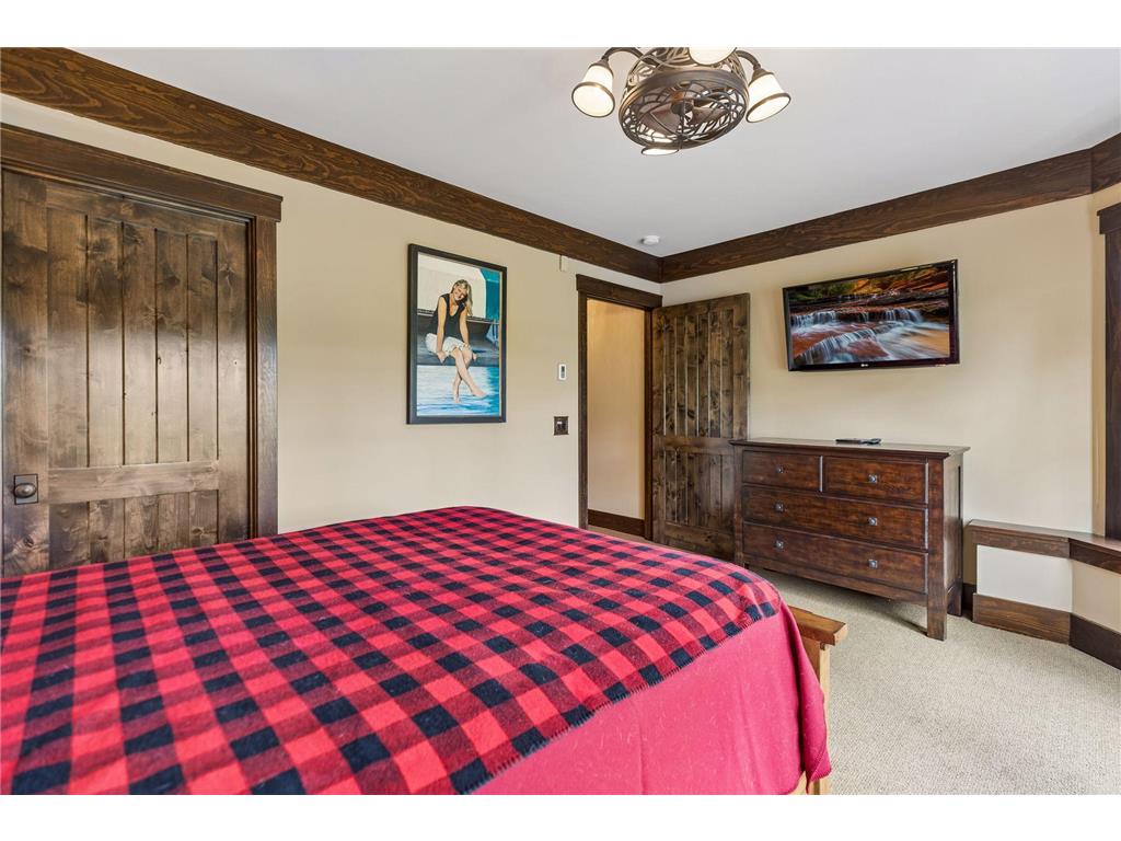 1610 Locust Hills Place Wayzata MN 55391 - Lake Minnetonka 7071858 image71