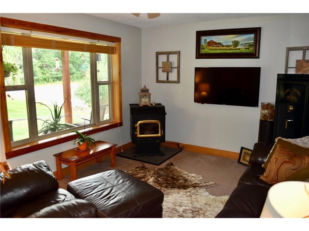 1610 Plum Street Grasston MN 55030 6770435 image13