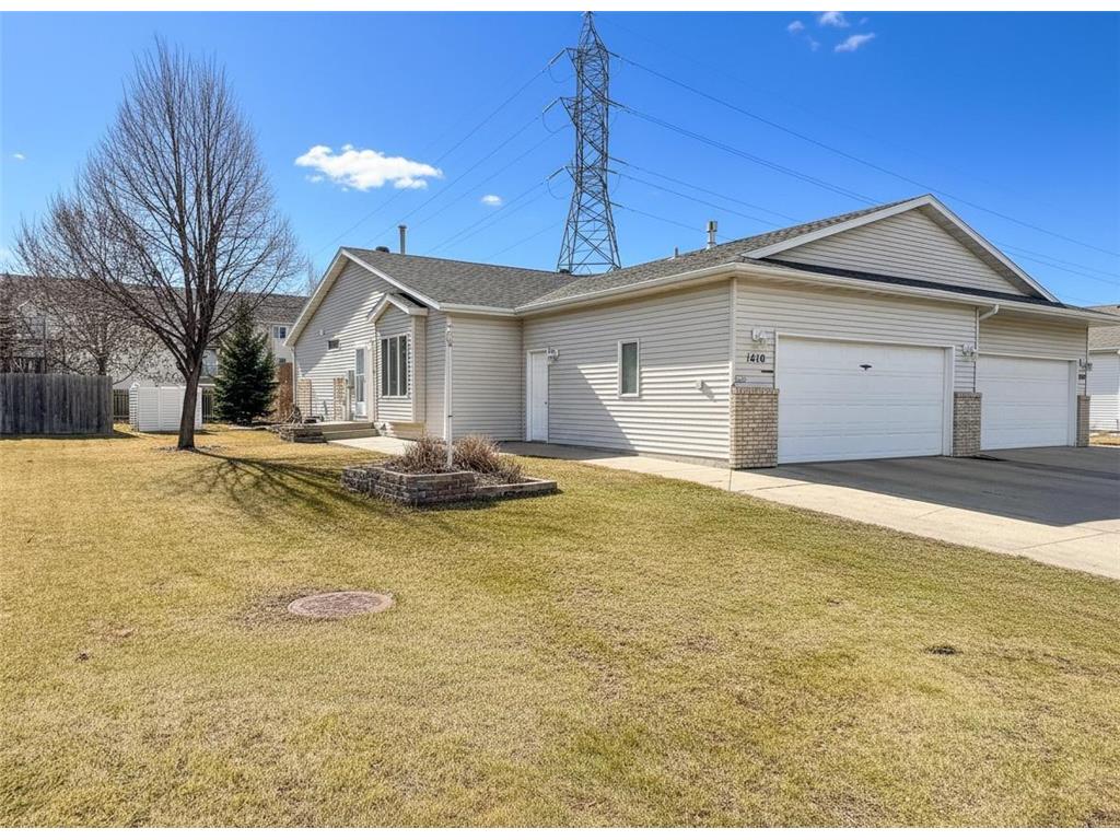 1610 Suntree Drive West Fargo ND 58078 7032965 image1