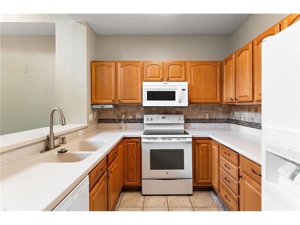 1610 Woodlynn Avenue #3 Maplewood MN 55109 7105805 image15