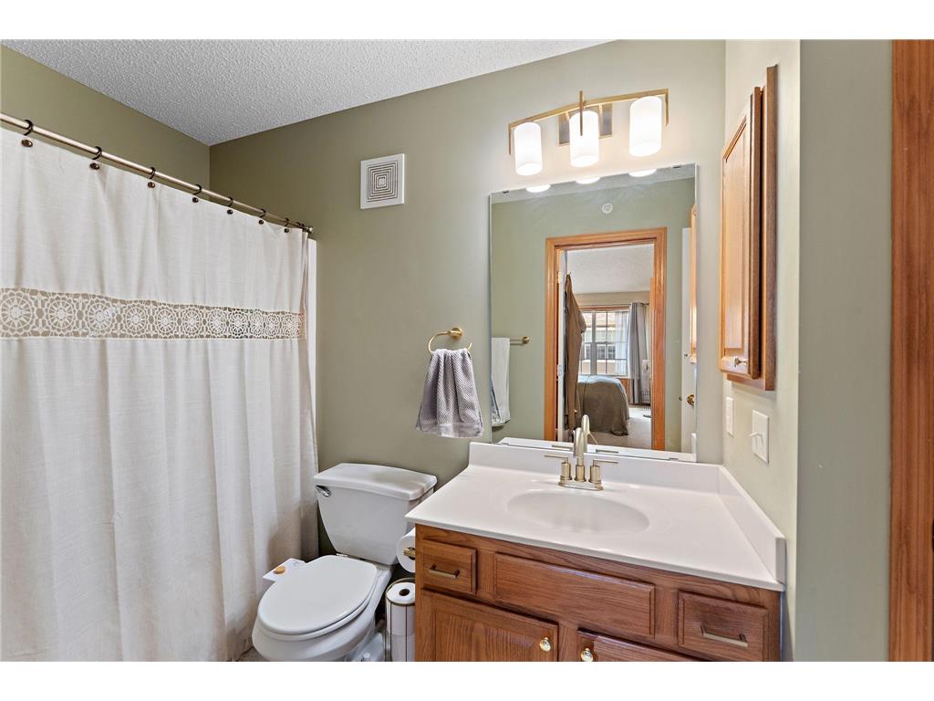 1610 Woodlynn Avenue #3 Maplewood MN 55109 7105805 image26