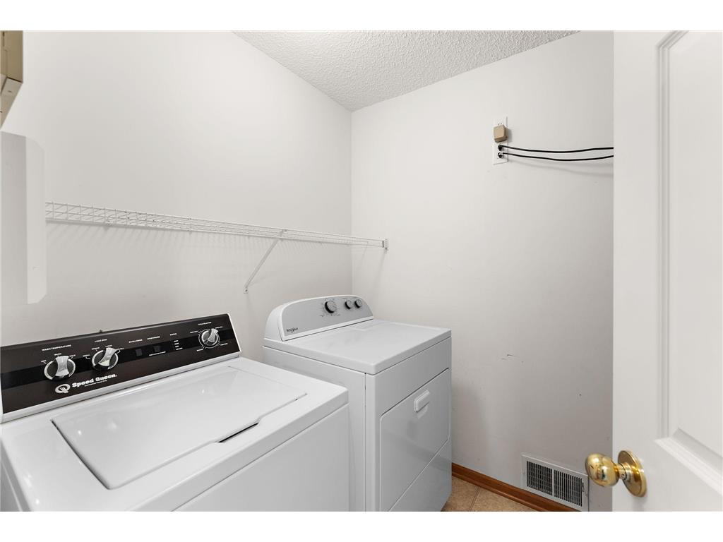 1610 Woodlynn Avenue #3 Maplewood MN 55109 7105805 image39