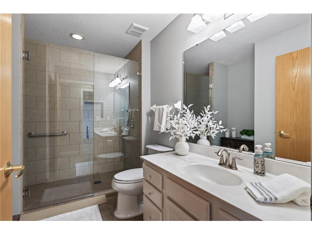 16103 70th Place N Maple Grove MN 55311 7033805 image11