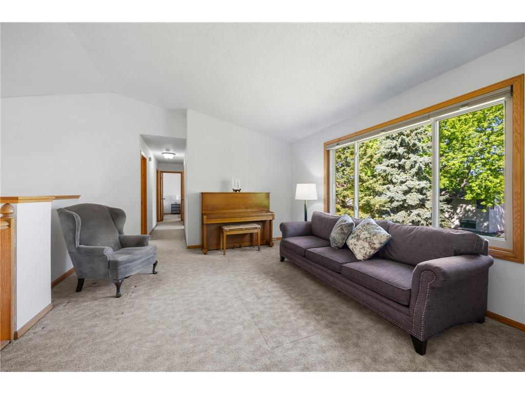16105 Inglewood Drive Lakeville MN 55044 7062701 image4