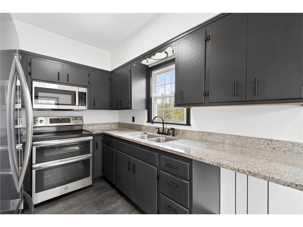 16107 7th Avenue NW Andover MN 55304 7067775 image2