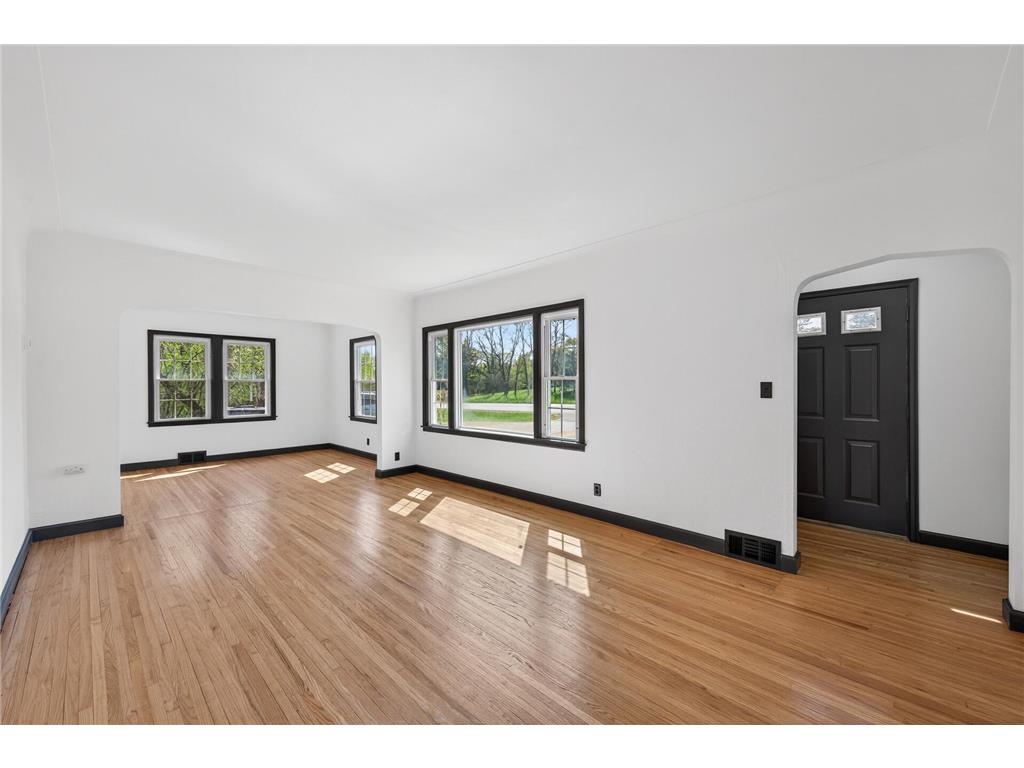16107 7th Avenue NW Andover MN 55304 7067775 image5