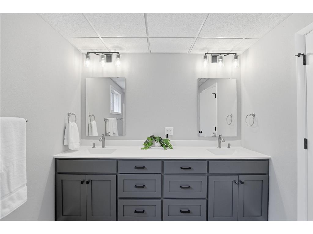 1611 10th Avenue SE Saint Cloud MN 56304 7062215 image33