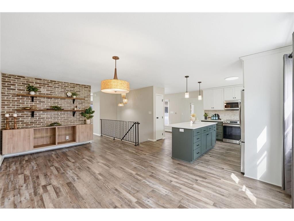1611 10th Avenue SE Saint Cloud MN 56304 7062215 image4