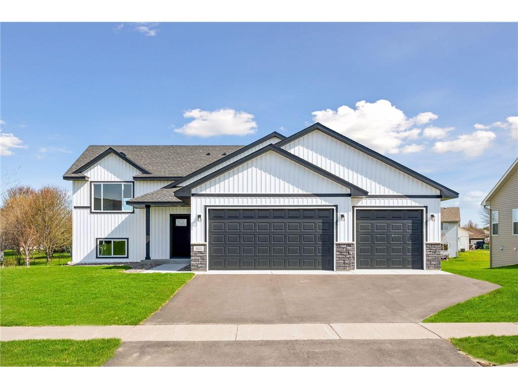 1611 11th Street NE Buffalo MN 55313 7053037 image1