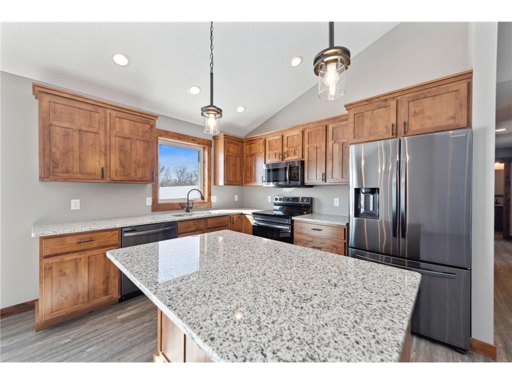 1611 75th Avenue Hammond Twp WI 54015 6357279 image1