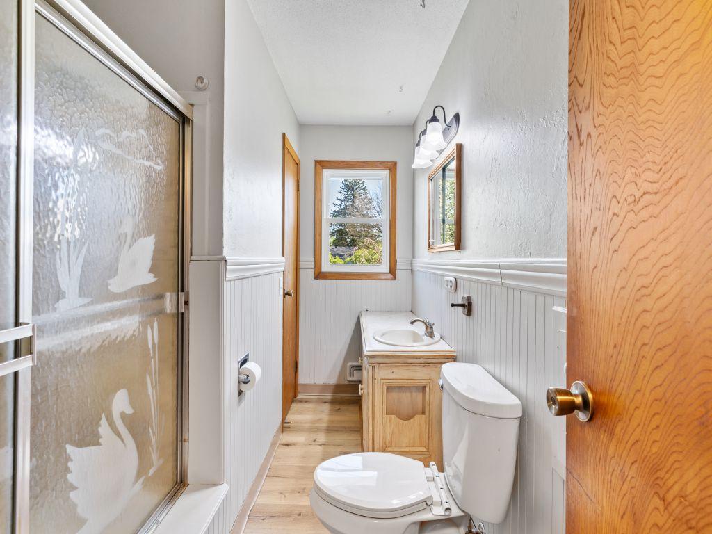 1611 E 87th Street Bloomington MN 55425 7069003 image12