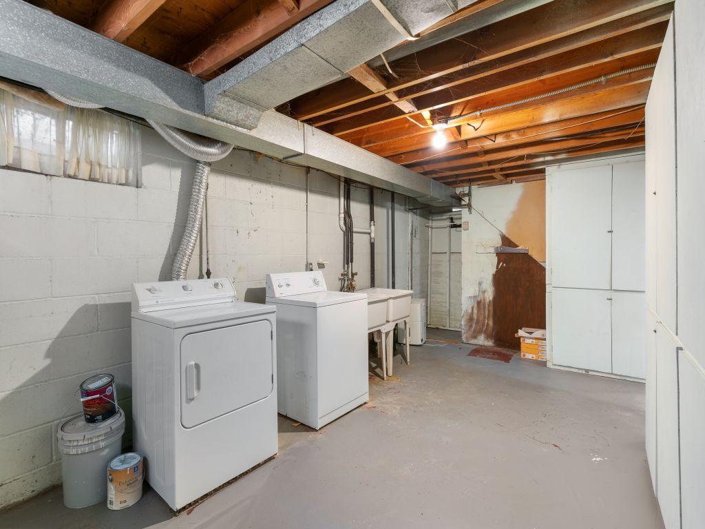 1611 E 87th Street Bloomington MN 55425 7069003 image20