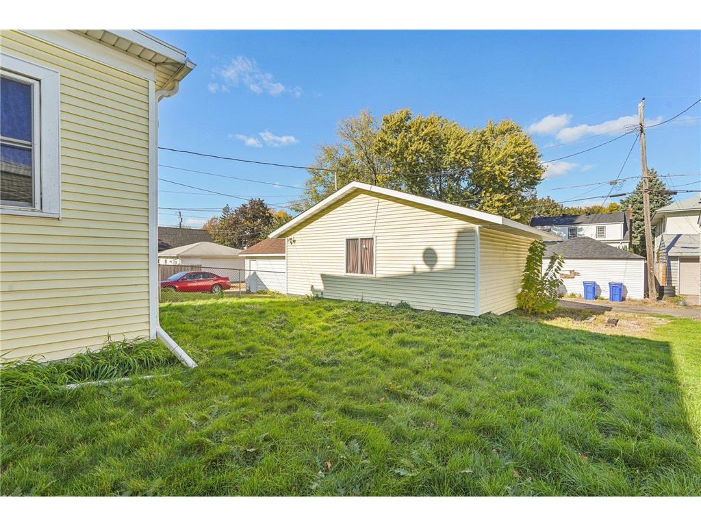 1611 Edmund Avenue Saint Paul MN 55104 6807923 image38