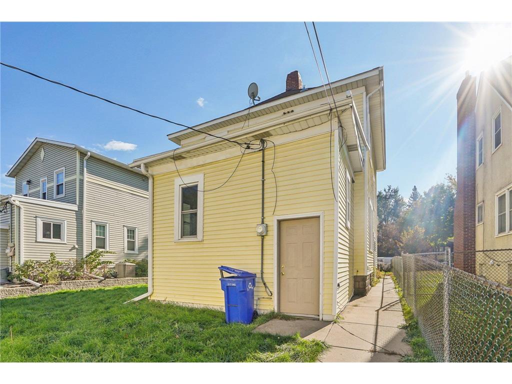 1611 Edmund Avenue Saint Paul MN 55104 6807923 image41