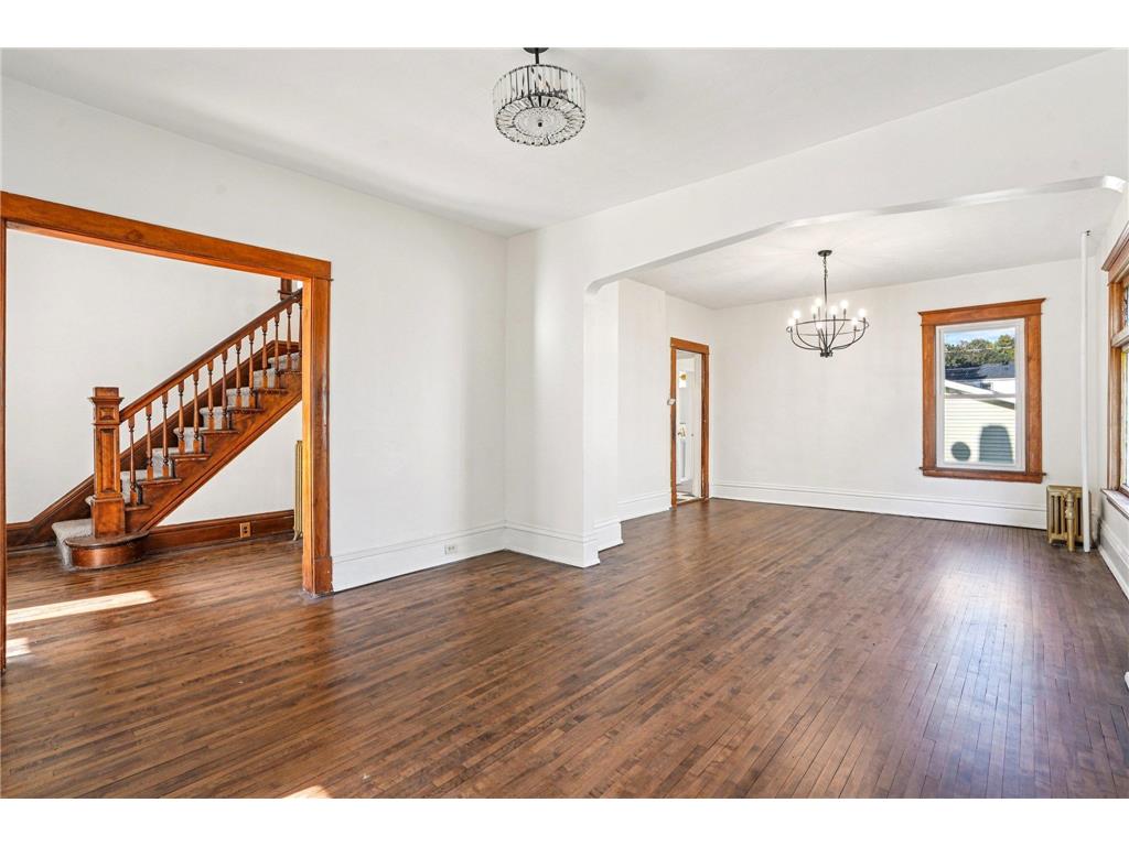 1611 Edmund Avenue Saint Paul MN 55104 7100962 image10