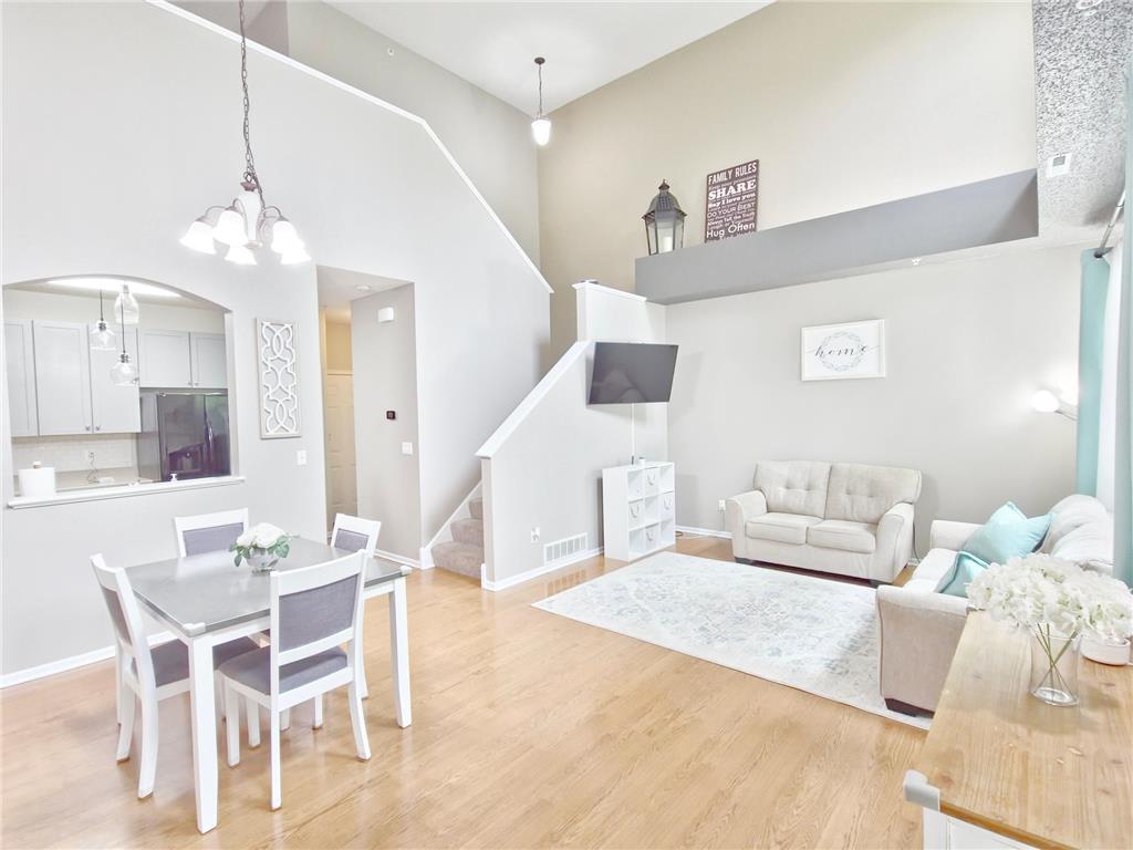 1611 Legacy Parkway E #912 Maplewood MN 55109 6558976 image1