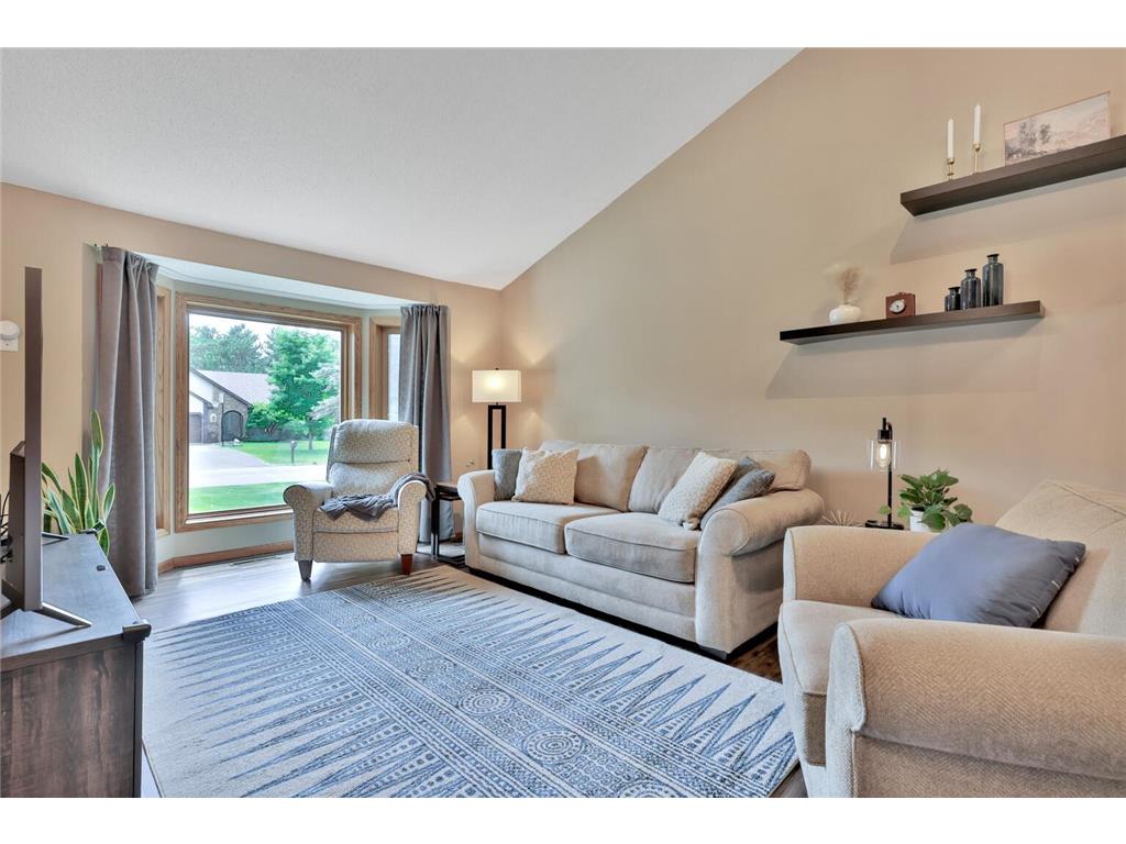 1611 Mill Street White Bear Twp MN 55110 7024889 image4