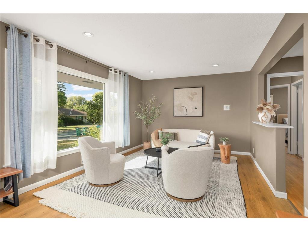 1611 Oregon Avenue S Saint Louis Park MN 55426 6784228 image1