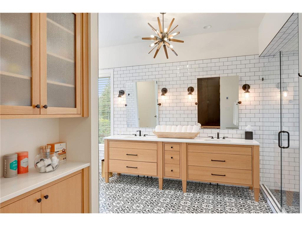 16110 Crosby Cove Road Minnetonka MN 55391 - Lake Minnetonka 6679862 image30