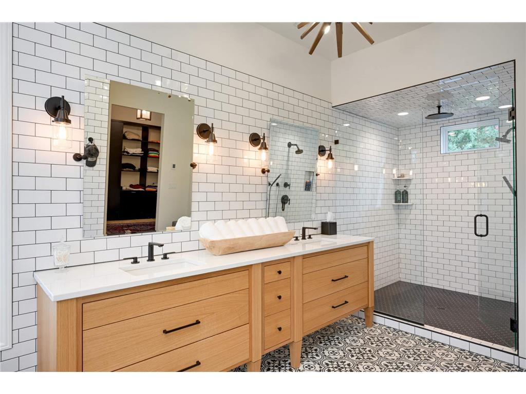 16110 Crosby Cove Road Minnetonka MN 55391 - Lake Minnetonka 6679862 image32