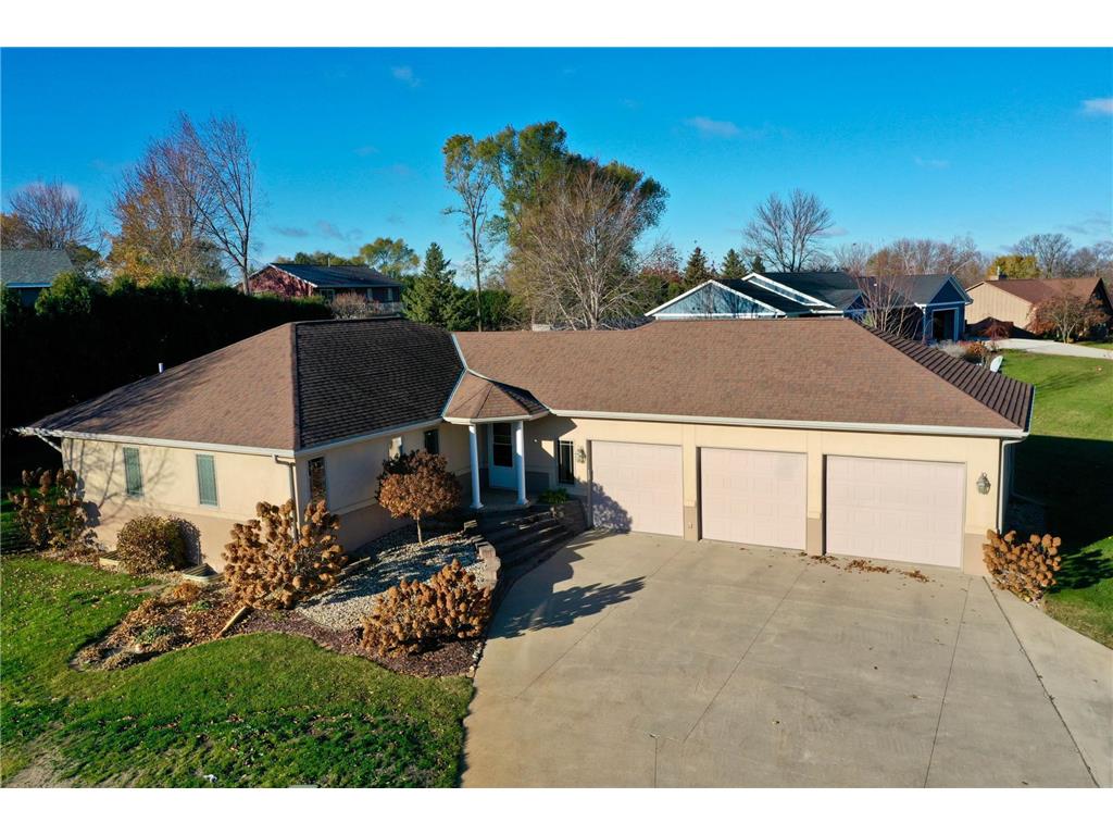 16118 Golfview Road NE New London Twp MN 56273 6630064 image1