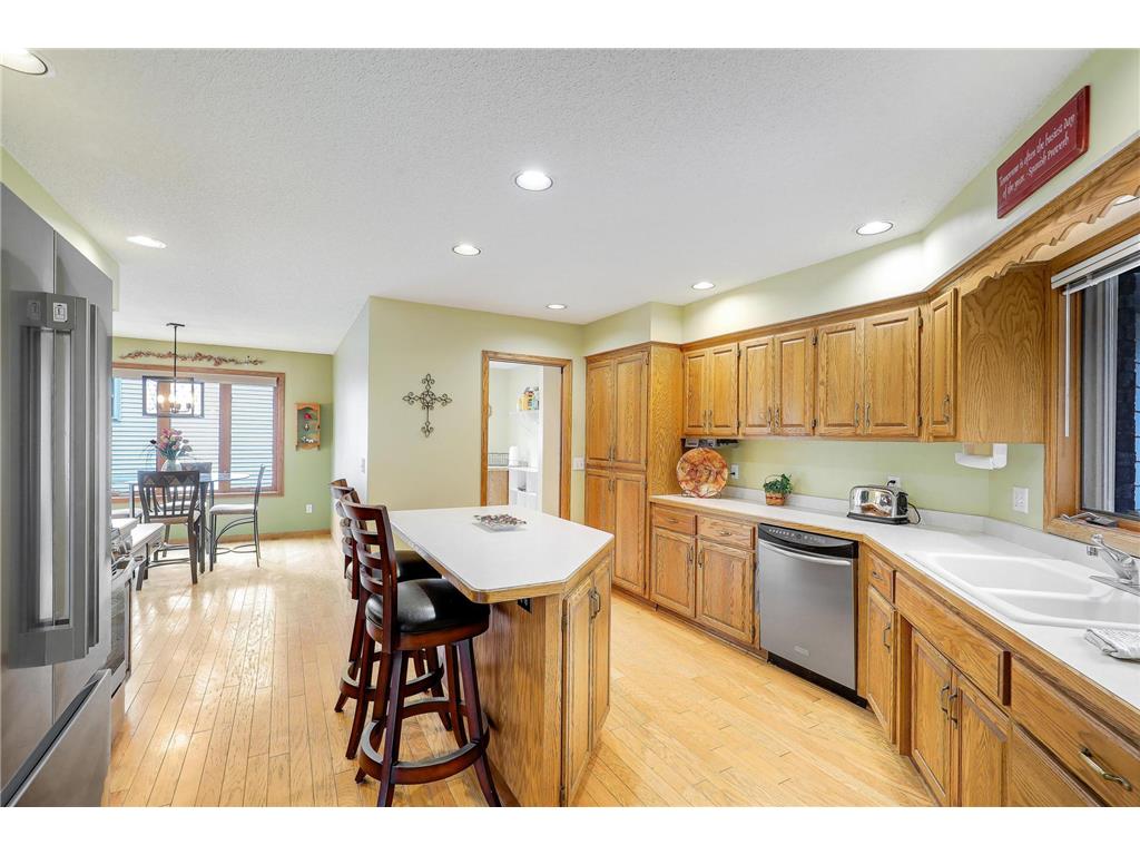 16118 Harvard Court Lakeville MN 55044 7043217 image16