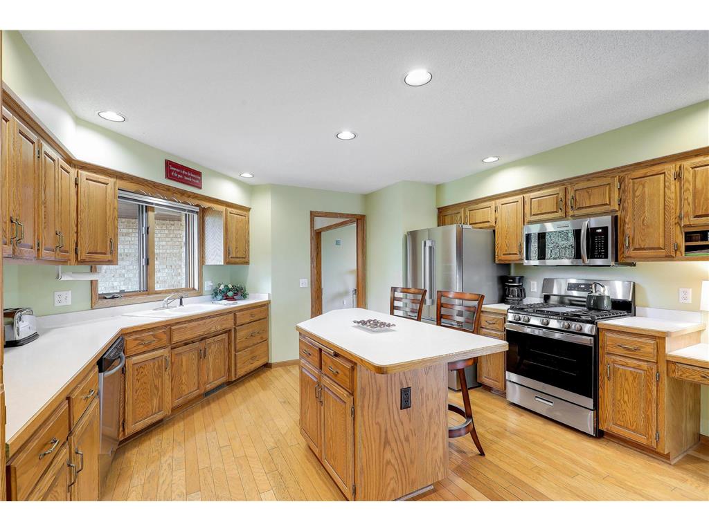 16118 Harvard Court Lakeville MN 55044 7043217 image18