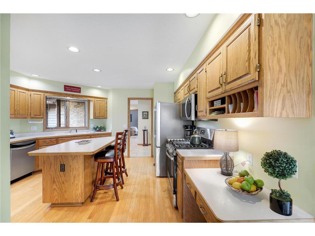 16118 Harvard Court Lakeville MN 55044 7043217 image19