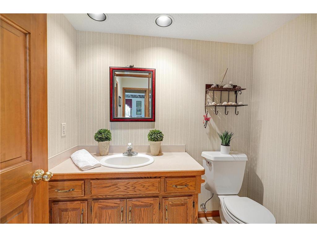 16118 Harvard Court Lakeville MN 55044 7043217 image29
