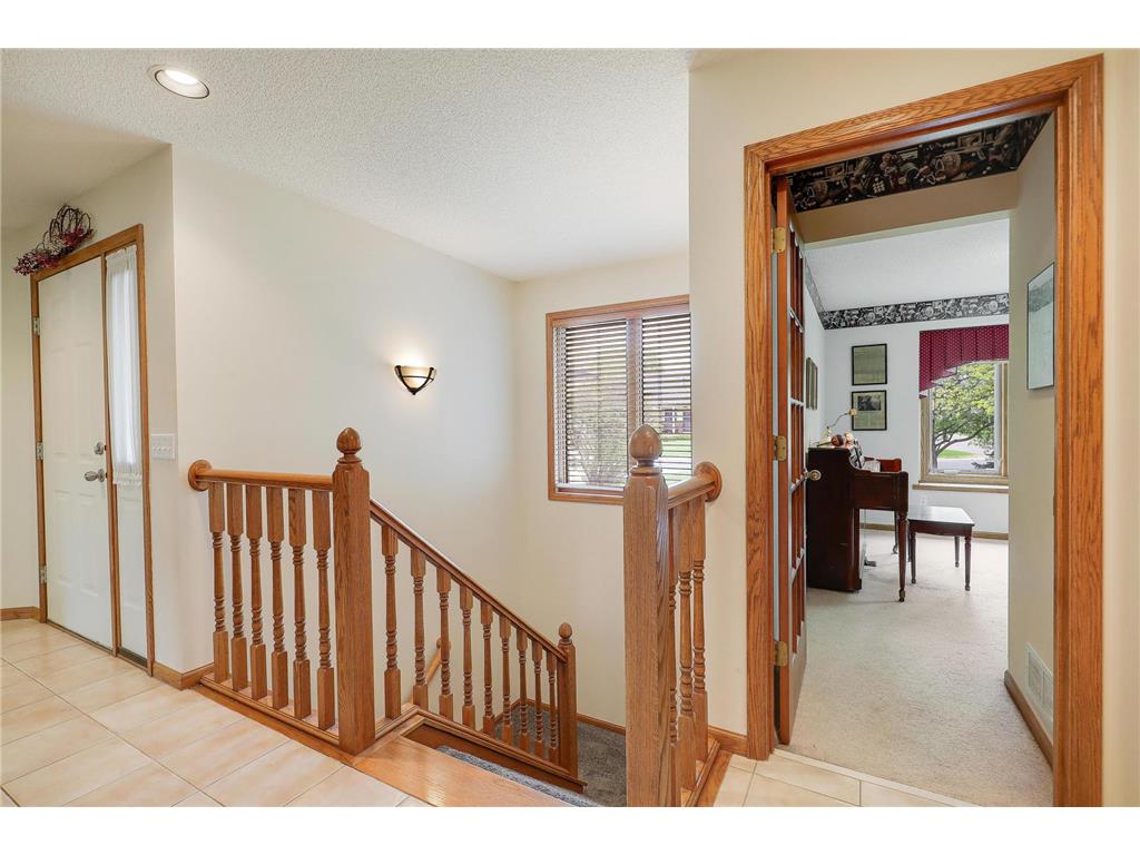 16118 Harvard Court Lakeville MN 55044 7043217 image38