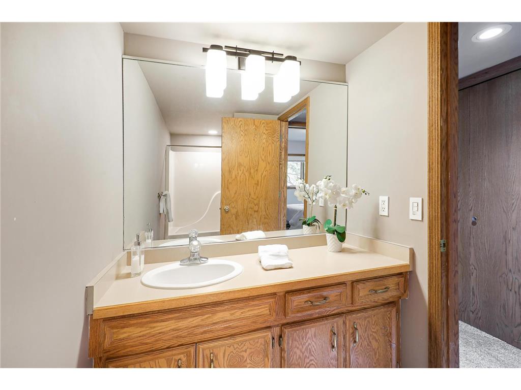 16118 Harvard Court Lakeville MN 55044 7043217 image47