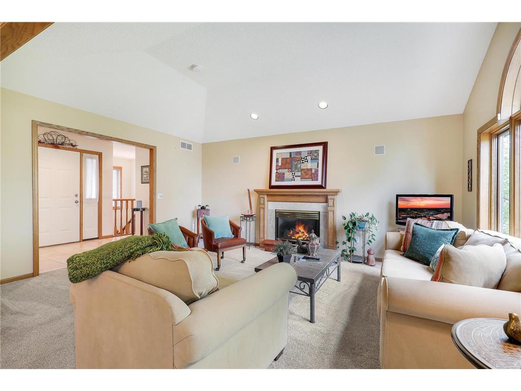 16118 Harvard Court Lakeville MN 55044 7043217 image9